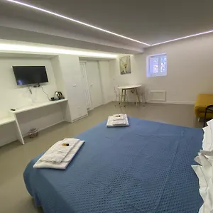 Cutelli Nocleg ze śniadaniem